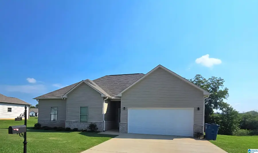 88 KESWICK DRIVE, Eastaboga, AL 36260 - Image #2