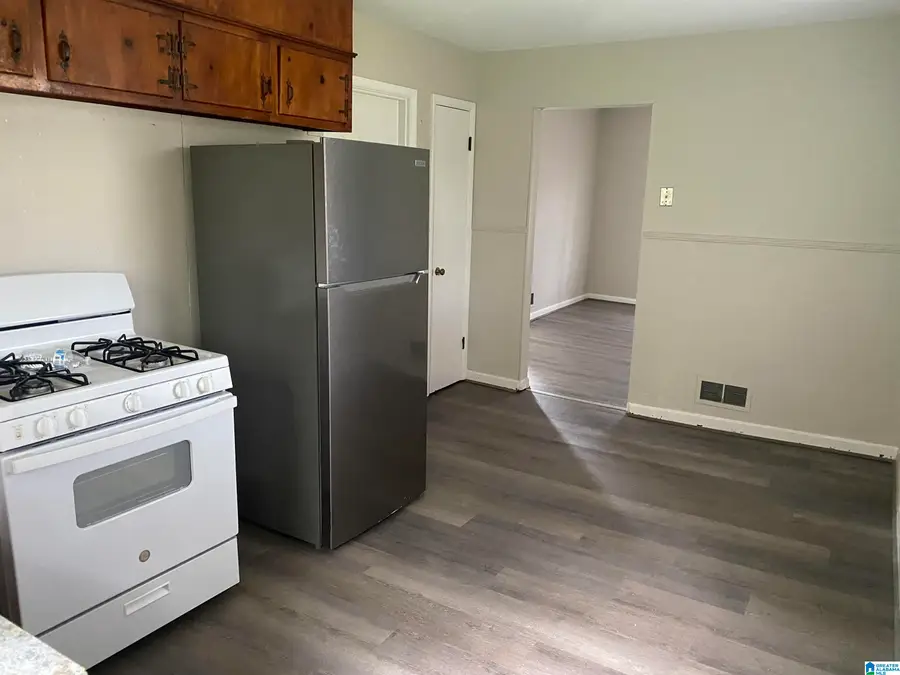 2804 10TH STREET NE, Center Point, AL 35215 - #2