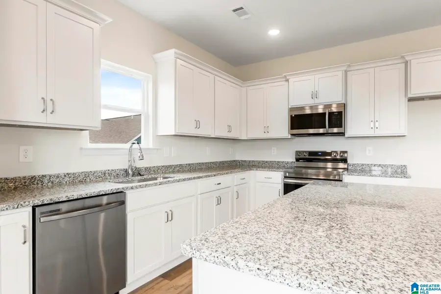 126 TOWNMOOR LANE, Sterrett, AL 35147 - Image #2