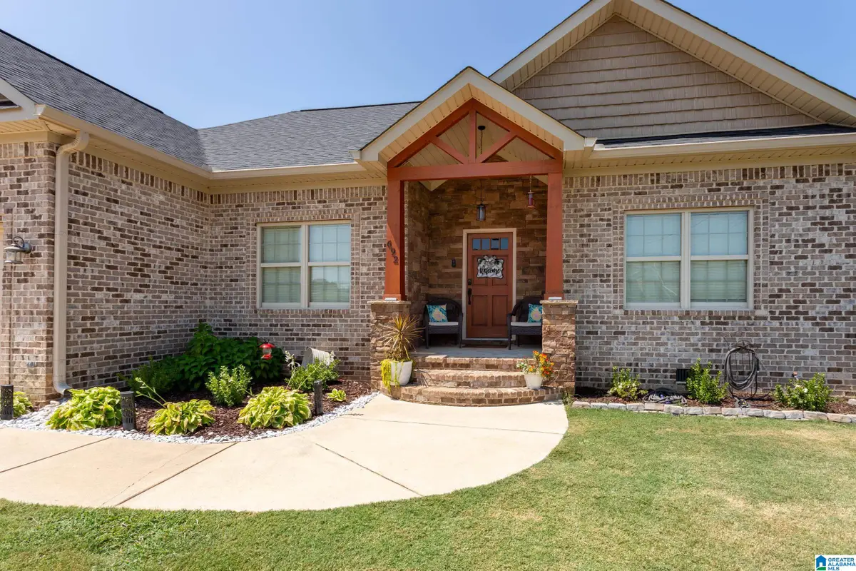 692 WATERFORD WAY, Jacksonville, AL 36265 - Image #1