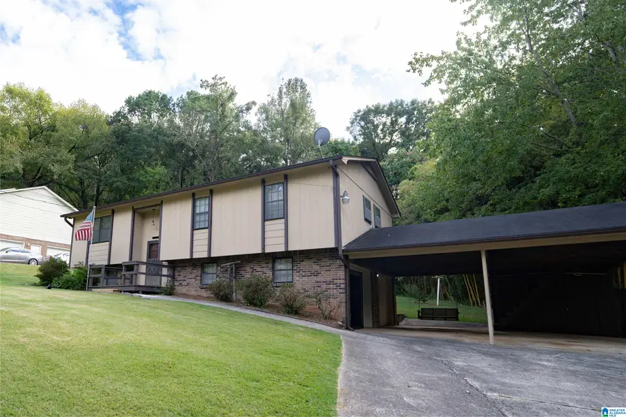 6037 MAY AVENUE, Pinson, AL 35126 - Image #2