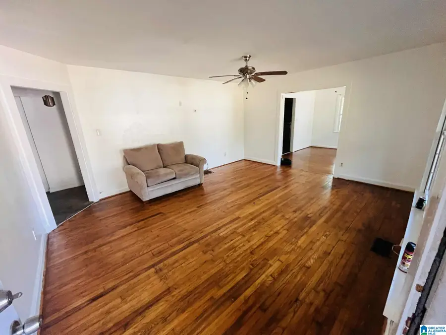 1235 18TH WAY SW, Birmingham, AL 35211 - Image #3