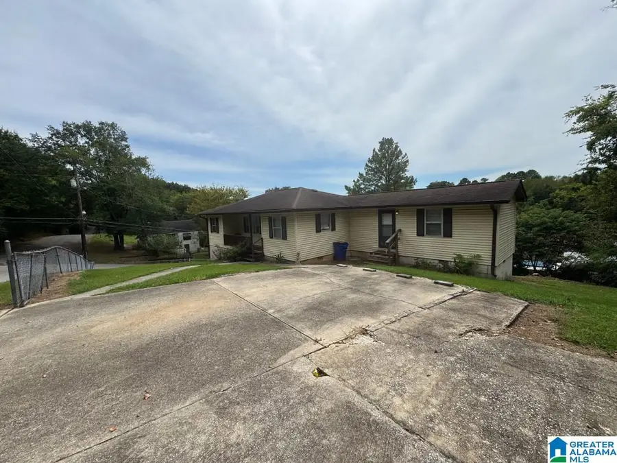 409 GEORGIA AVENUE, Florence, AL 35630 - Image #2