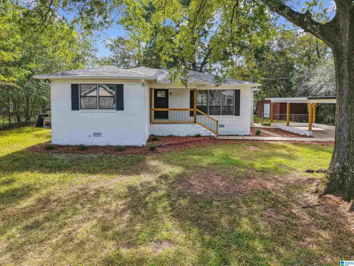 2123 28TH AVENUE N, Hueytown, AL 35023 - Image #1