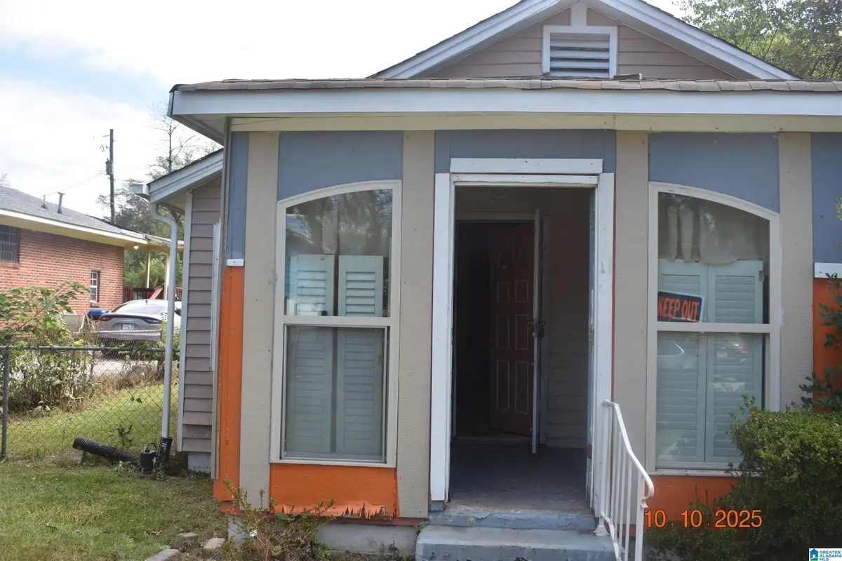 3417 WALNUT AVENUE SW, Birmingham, AL 35221 - Image #1