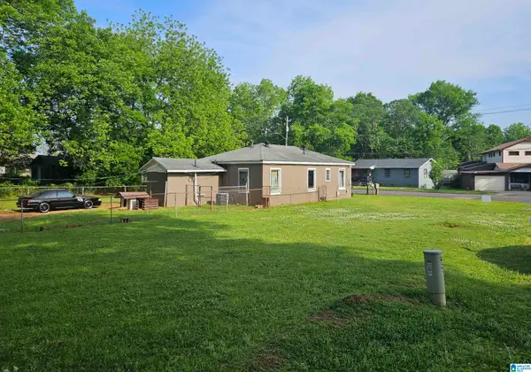 3907 RUTLEDGE AVENUE SW, Birmingham, AL 35221