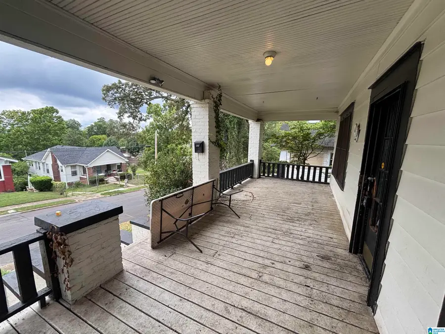 3016 AVENUE T, Birmingham, AL 35208 - Image #2