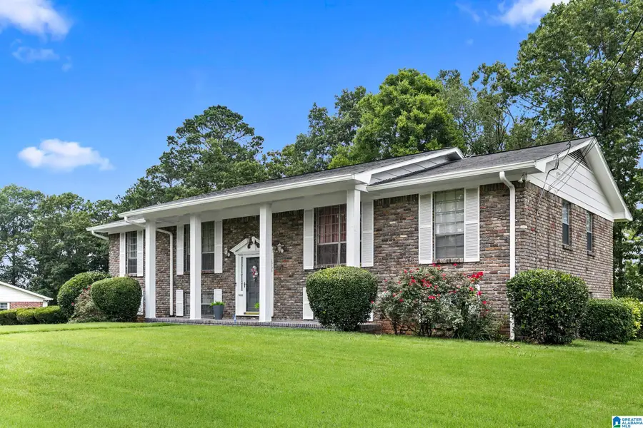 1264 OLD OAK CIRCLE, Birmingham, AL 35235 - Image #2