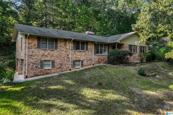 3752 CHESTNUT RIDGE CIRCLE, Birmingham, AL 35216
