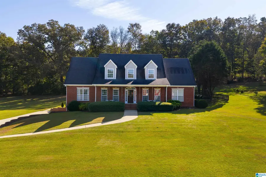 5439 CARRINGTON CIRCLE, Trussville, AL 35173 - Image #3