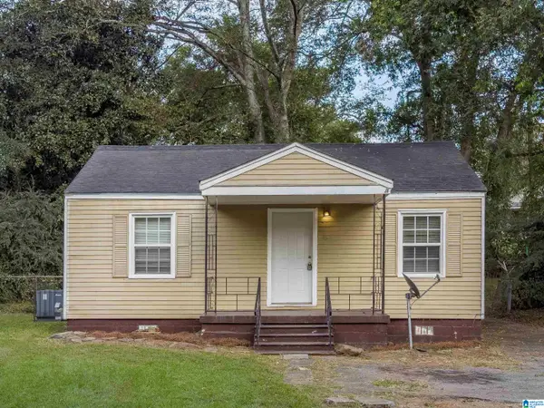 36 WILKES CIRCLE, Midfield, AL 35228