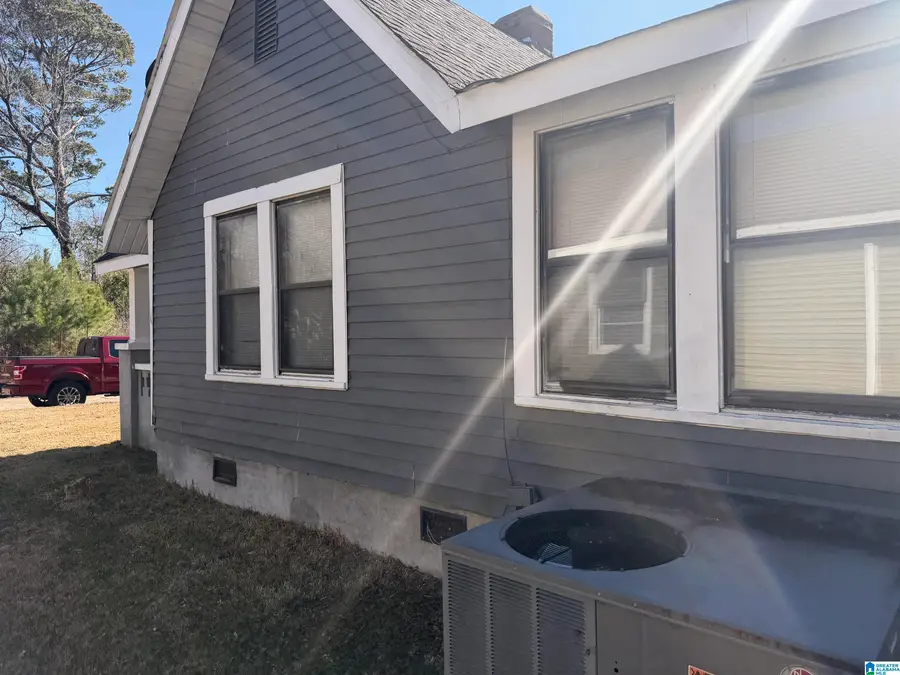 207 S DAVIS AVENUE, Sylacauga, AL 35150 - #3