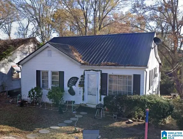 231 6TH STREET NW, Fayette, AL 35555