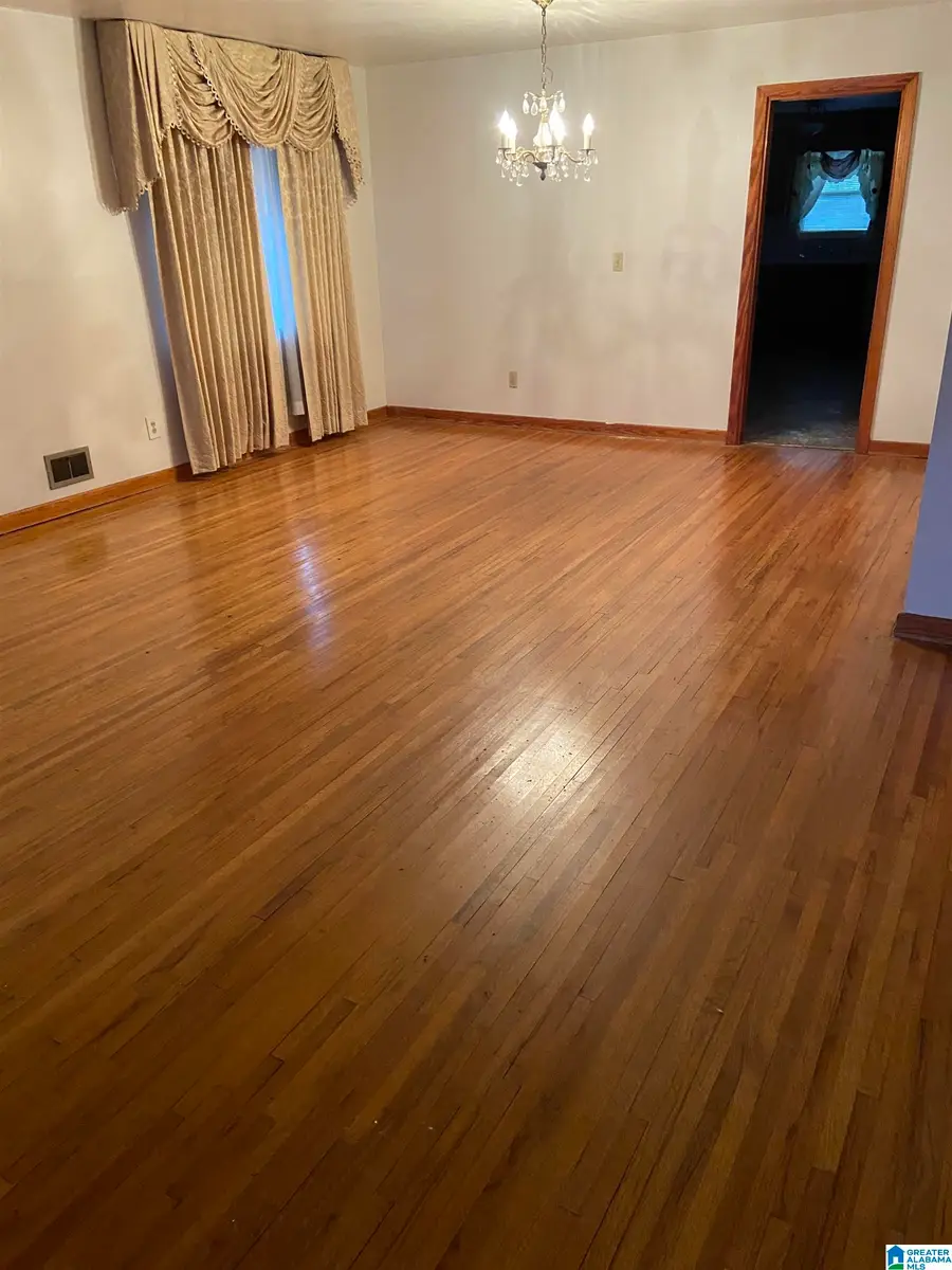 6536 CHEROKEE DRIVE, Fairfield, AL 35064 - Image #2