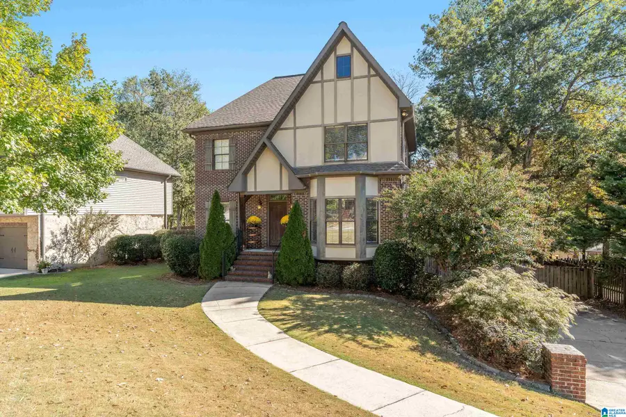 114 EAGLE COVE DRIVE, Pelham, AL 35124 - Image #2