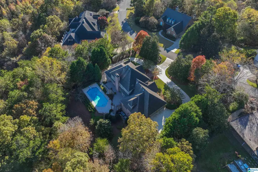 7713 KENMORE PLACE, Vestavia Hills, AL 35242 - Image #3