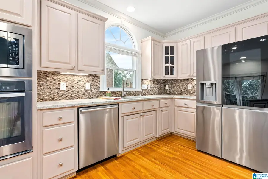 1290 EAGLE PARK ROAD, Birmingham, AL 35242 - Image #2