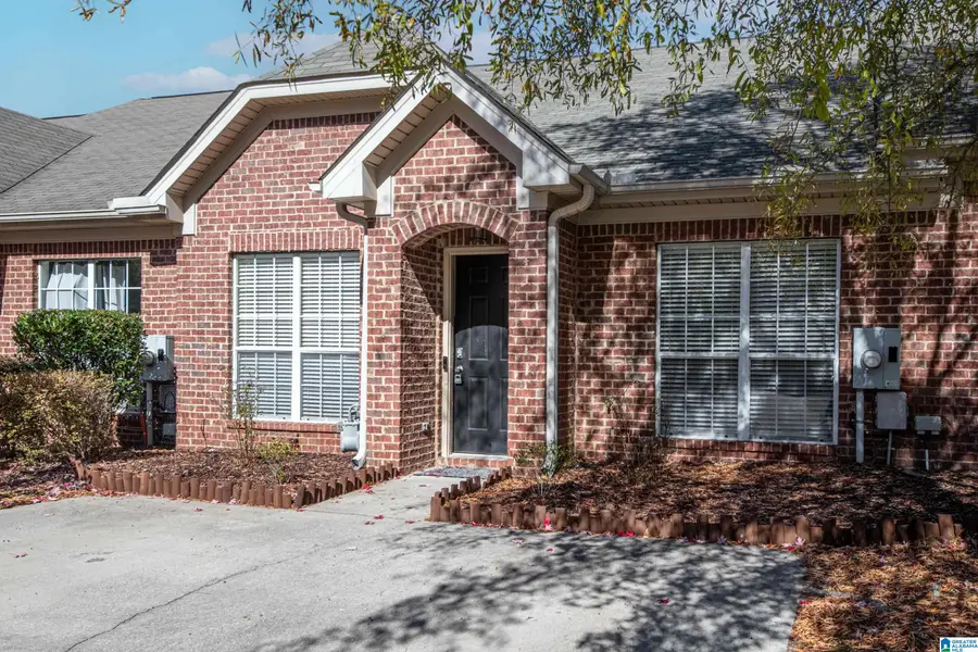 2763 SOUTHWOOD VIEW, Bessemer, AL 35022 - Image #3