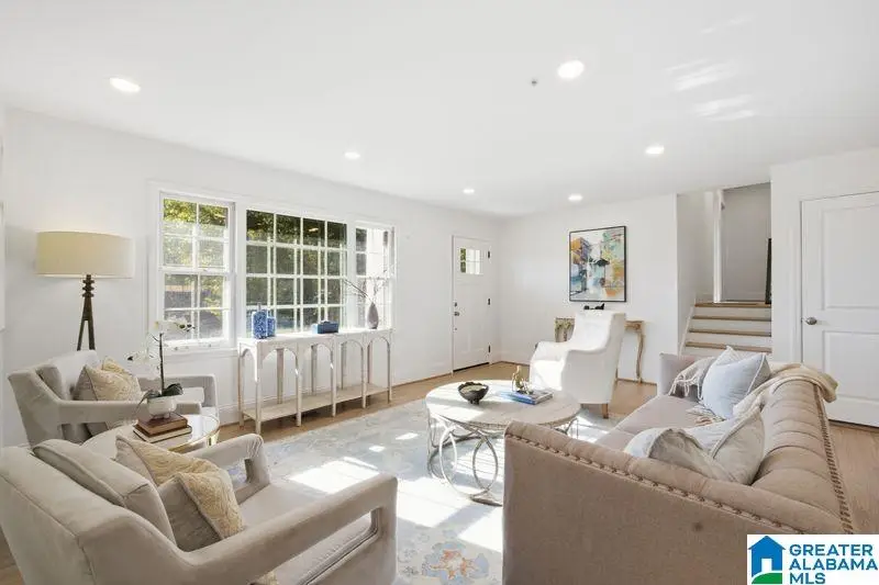 521 EDGEKNOLL DRIVE, Homewood, AL 35209 - Image #3