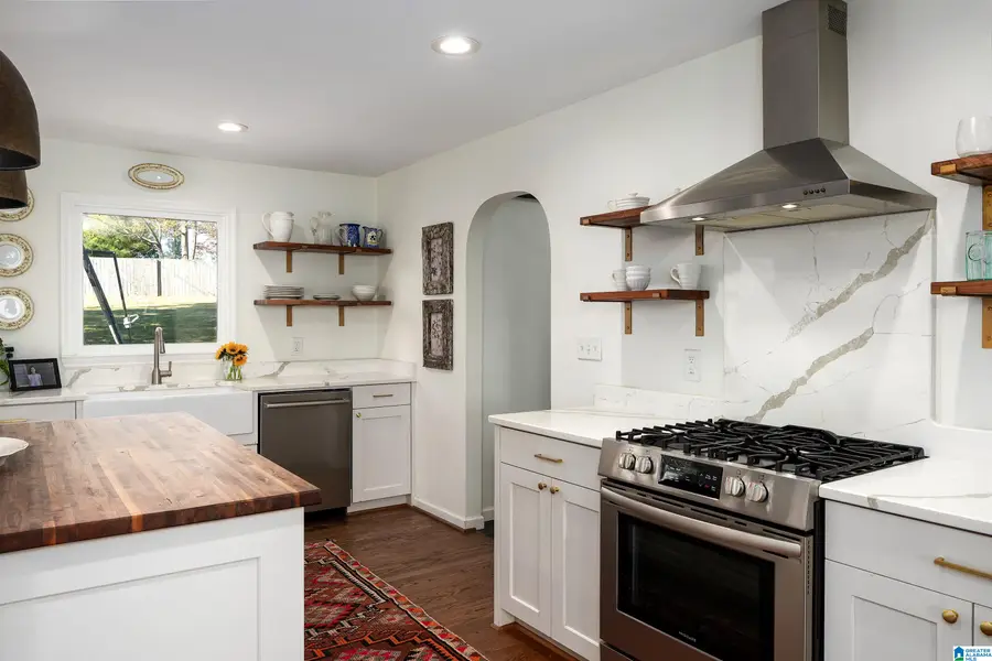 2100 SHADES CREST ROAD, Vestavia Hills, AL 35216 - Image #3