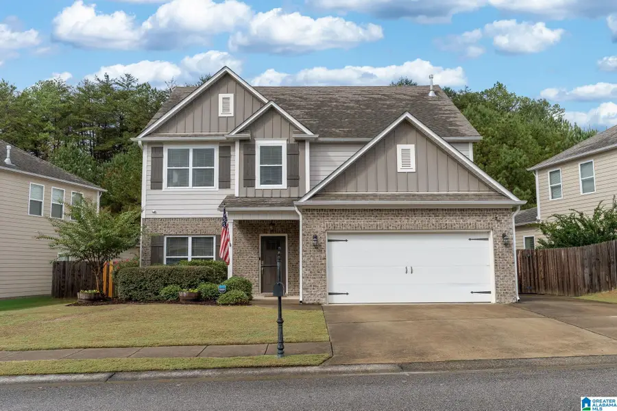 647 CHELSEA STATION CIRCLE, Chelsea, AL 35043 - Image #2