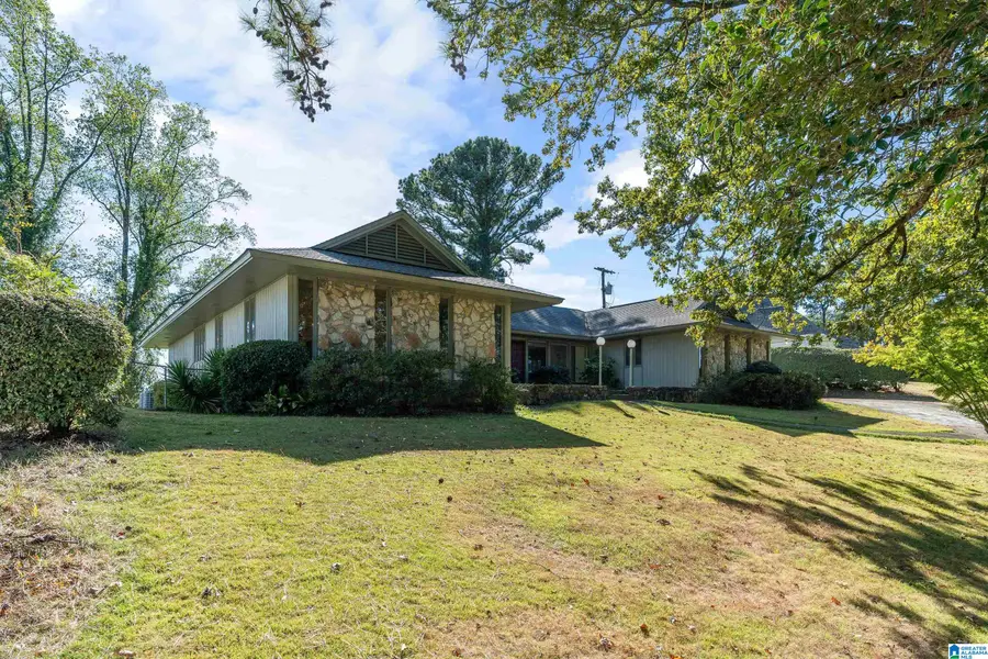 2423 MONTE VISTA DRIVE, Vestavia Hills, AL 35216 - Image #3