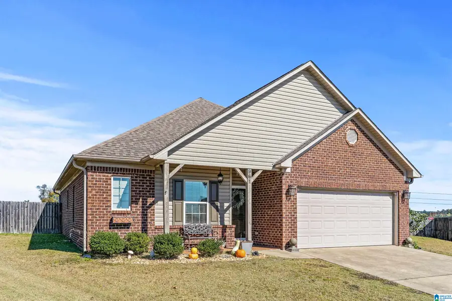 961 ALISE CIRCLE, Fultondale, AL 35068 - Image #2