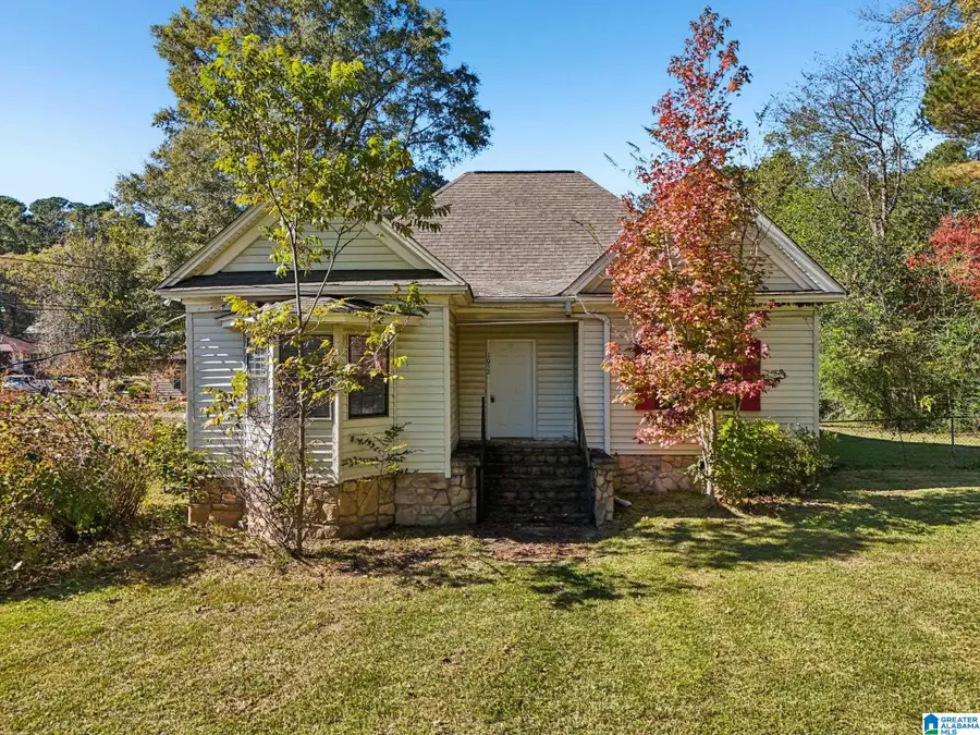 1052 MELODY DRIVE, Birmingham, AL 35214 - Image #2