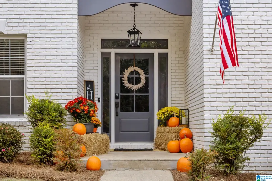 3521 RHODES DRIVE, Homewood, AL 35209 - Image #2