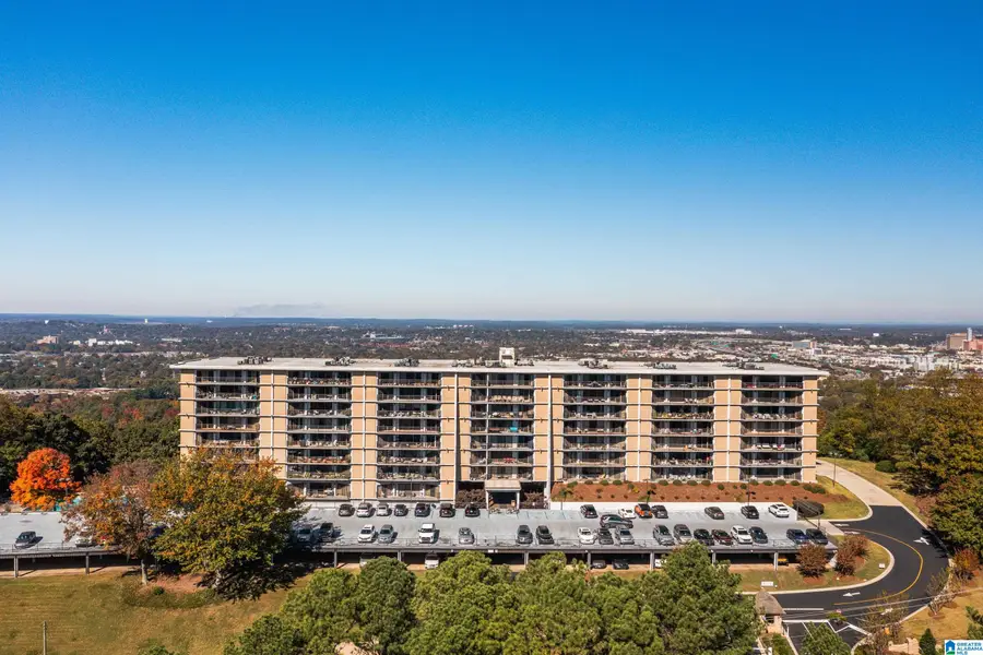 1300 BEACON PARKWAY, Birmingham, AL 35209 - Image #3