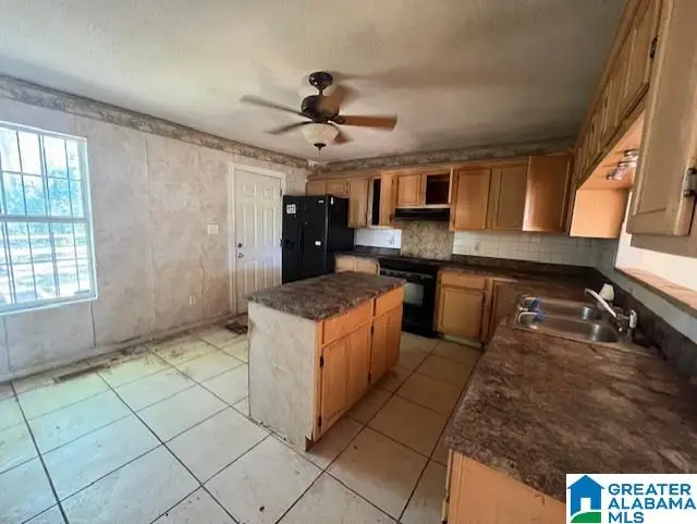 912 48TH STREET N, Birmingham, AL 35212 - Image #3