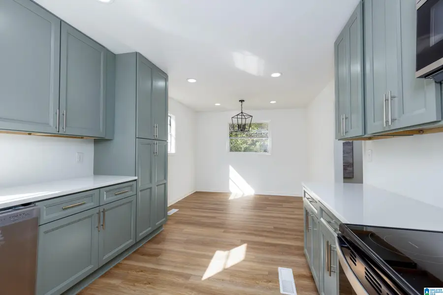 112 IVY AVENUE, Hueytown, AL 35023 - Image #3