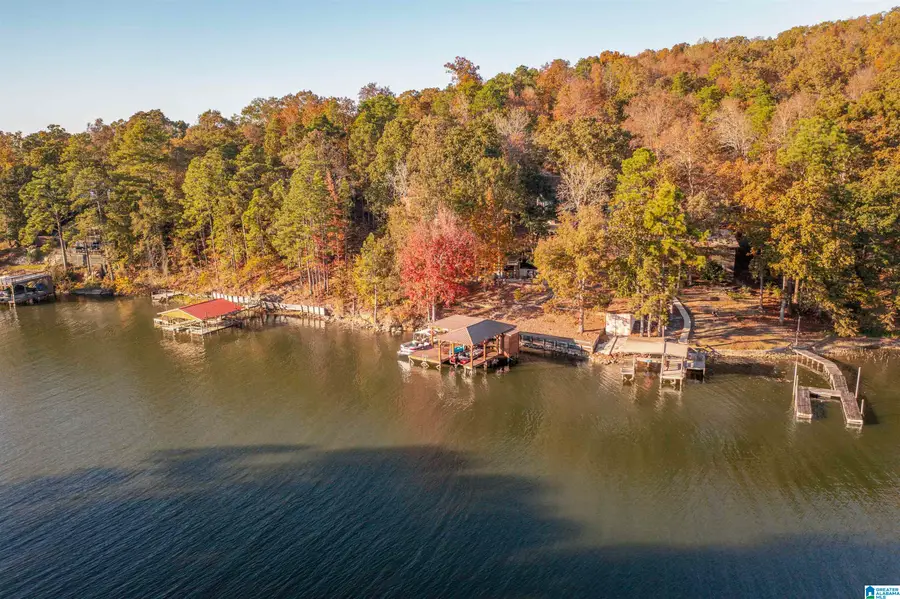 817 N LAKESHORE DRIVE, Talladega, AL 35160 - Image #2