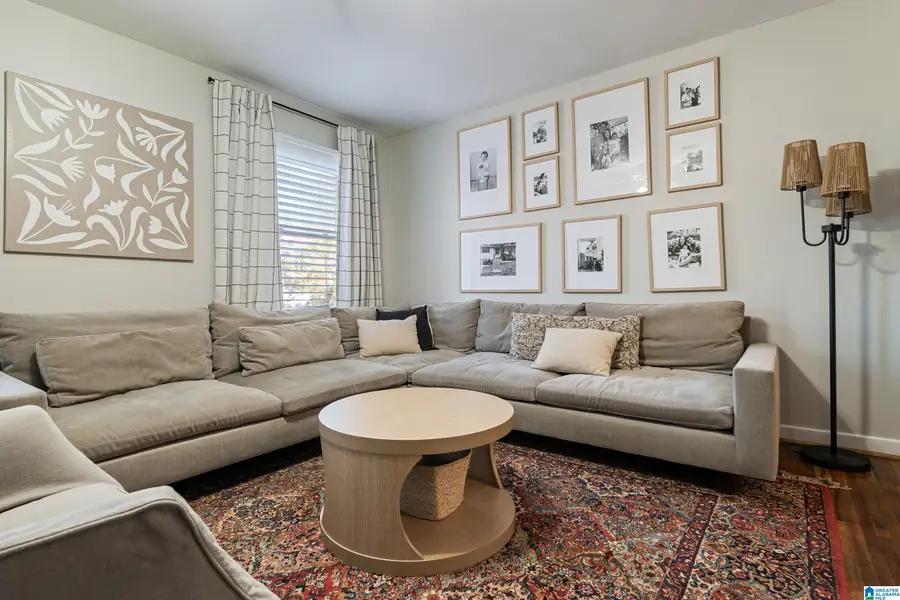 121 VENETIAN WAY, Homewood, AL 35209 - Image #3