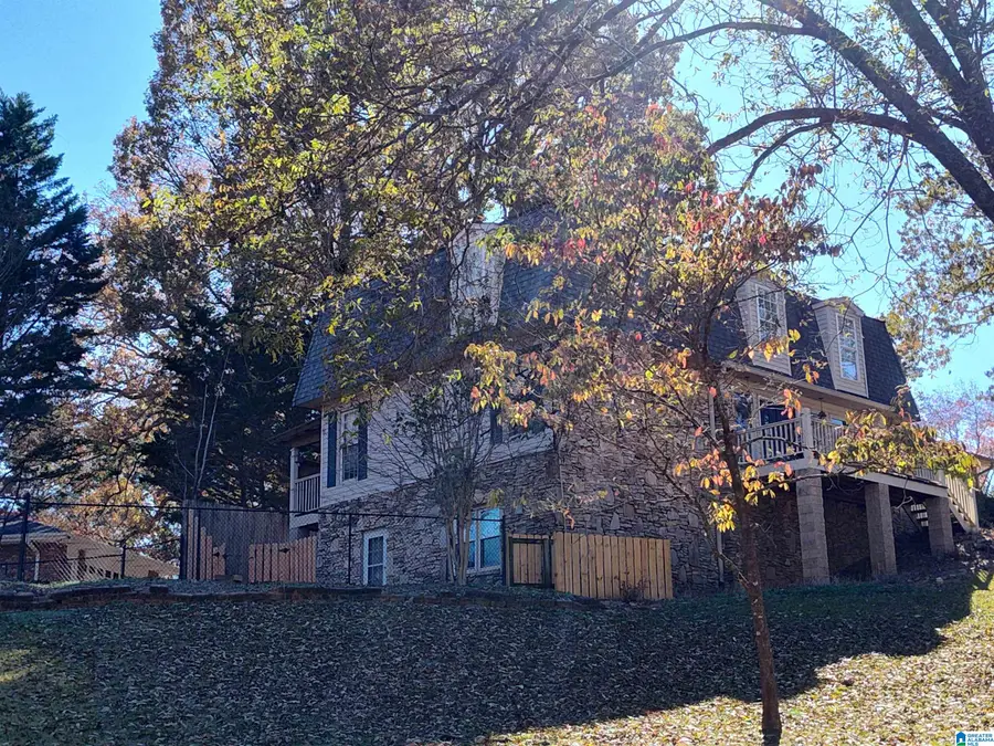 1822 PLEASANT RIDGE DRIVE, Sylacauga, AL 35150 - Image #2