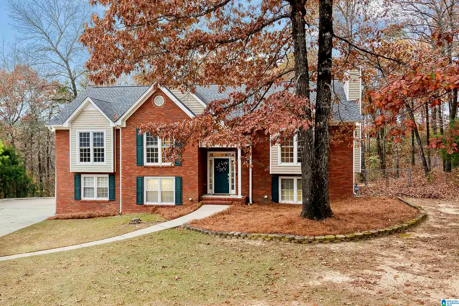710 FOREST HILLS TRACE, Alabaster, AL 35007 - Image #2