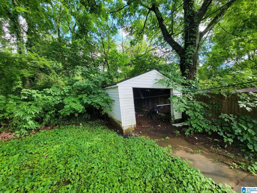 1309 WOODWARD ROAD, Midfield, AL 35228 - Image #3