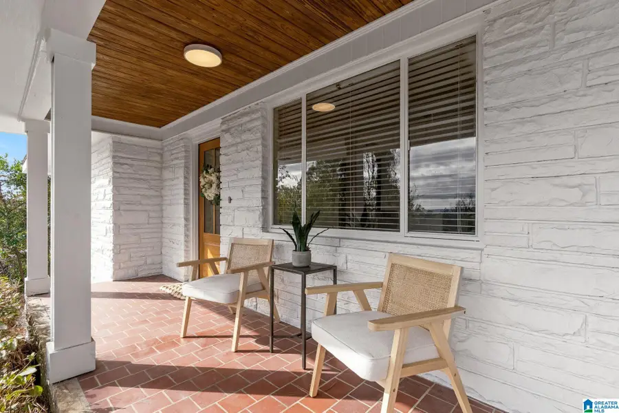 2725 SHADES CREST ROAD, Vestavia Hills, AL 35216 - Image #3