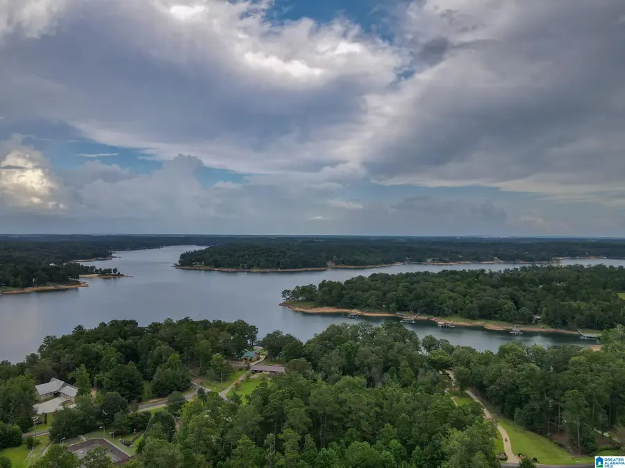 000 OAK LEAF COURT, Jasper, AL 35504 - Image #3