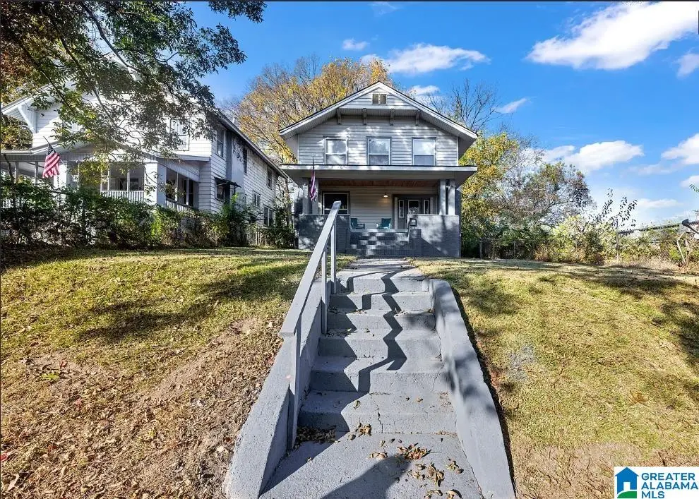 2348 COURT R, Birmingham, AL 35218 - Image #1