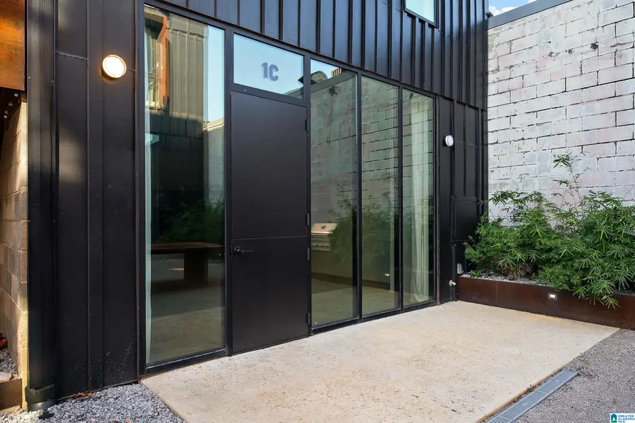 2323 2ND AVENUE S, Birmingham, AL 35233 - Image #2