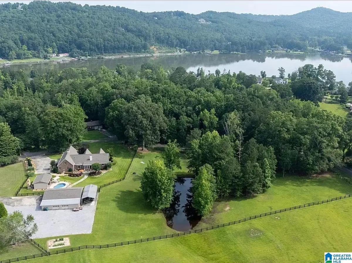 3289 HAMPTON HILLS ROAD W, Gadsden, AL 35907 - Image #1