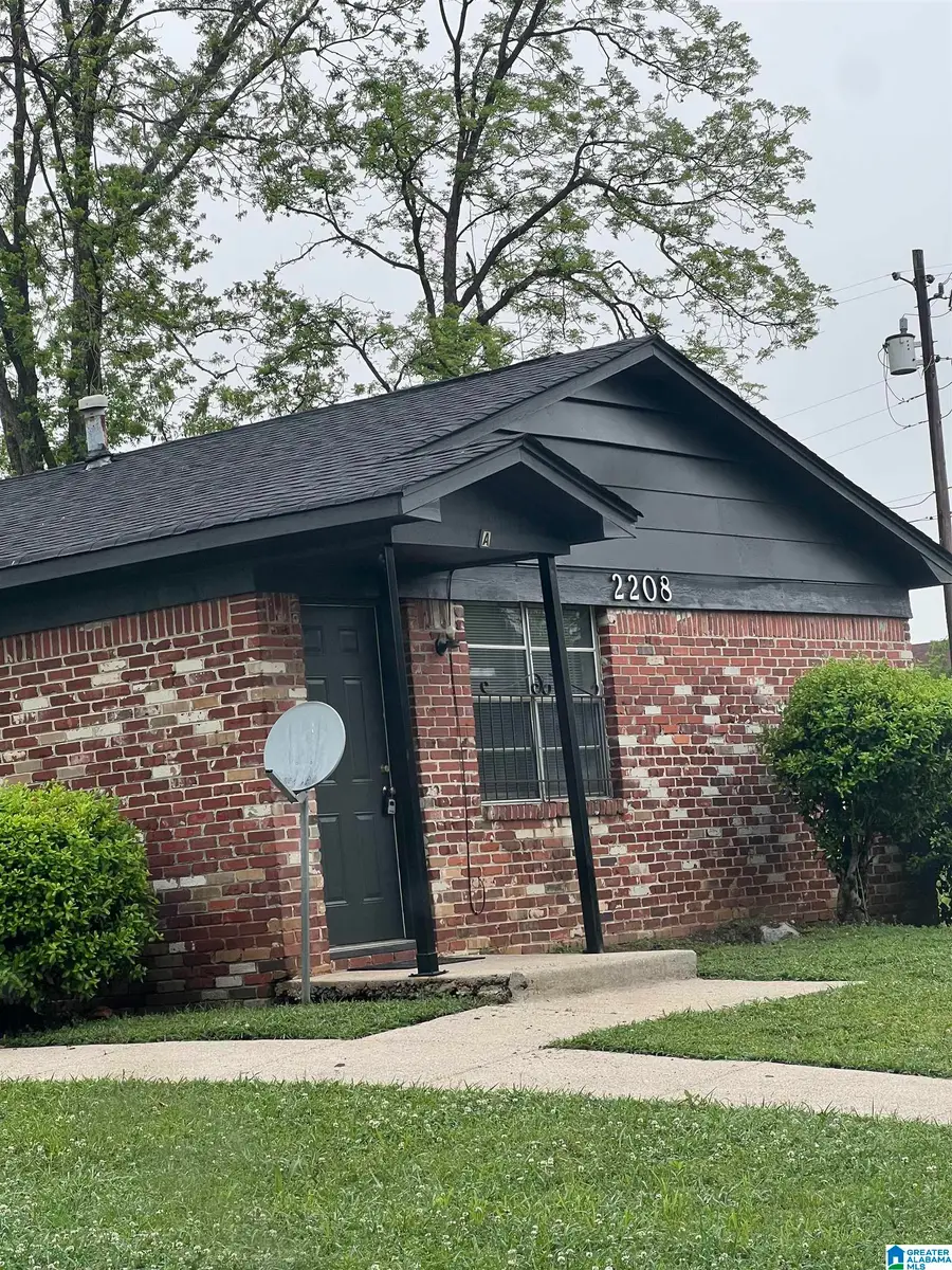 2208 AVENUE G, Birmingham, AL 35218 - Image #3