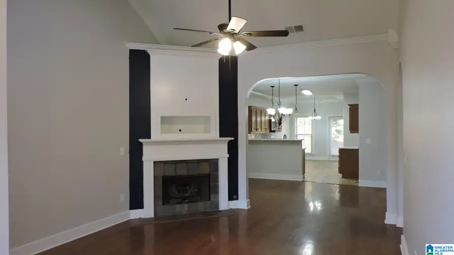 136 SINGAPORE CIRCLE, Birmingham, AL 35211 - Image #3