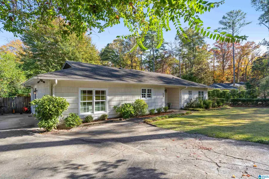 29 CROSS RIDGE ROAD, Mountain Brook, AL 35213 - Image #3