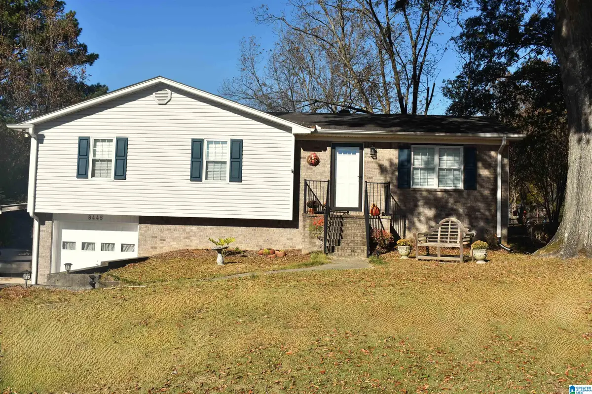 8445 COUNTRY CIRCLE, Pinson, AL 35126 - Image #1