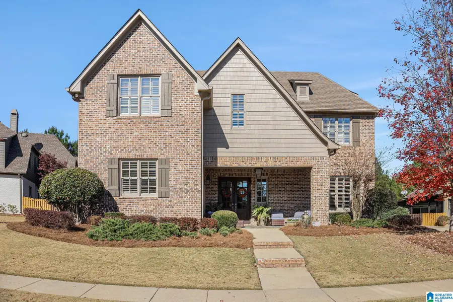 727 HAMPDEN PLACE CIRCLE, Vestavia Hills, AL 35242 - Image #2
