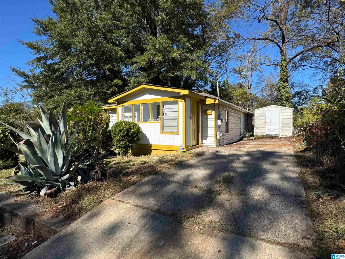 2036 DAWSON AVENUE, Birmingham, AL 35211 - Image #1