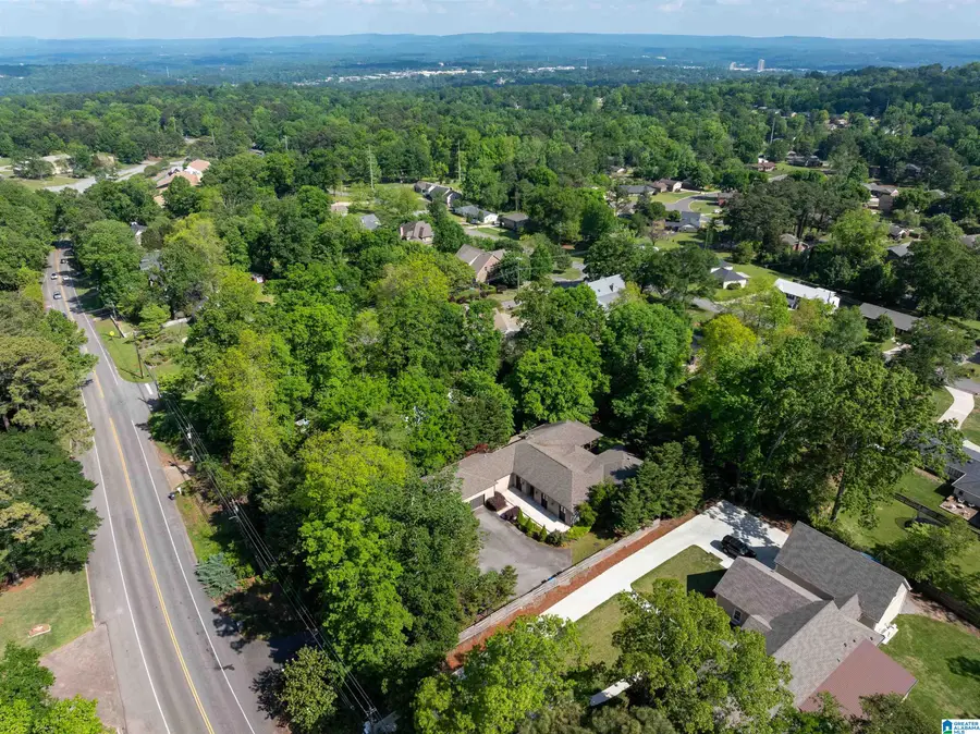 2252 TYLER ROAD, Hoover, AL 35226 - Image #2