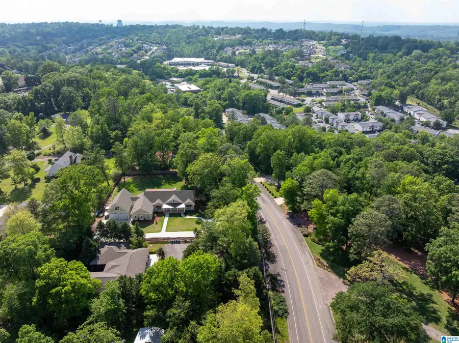 2252 TYLER ROAD, Hoover, AL 35226 - Image #3